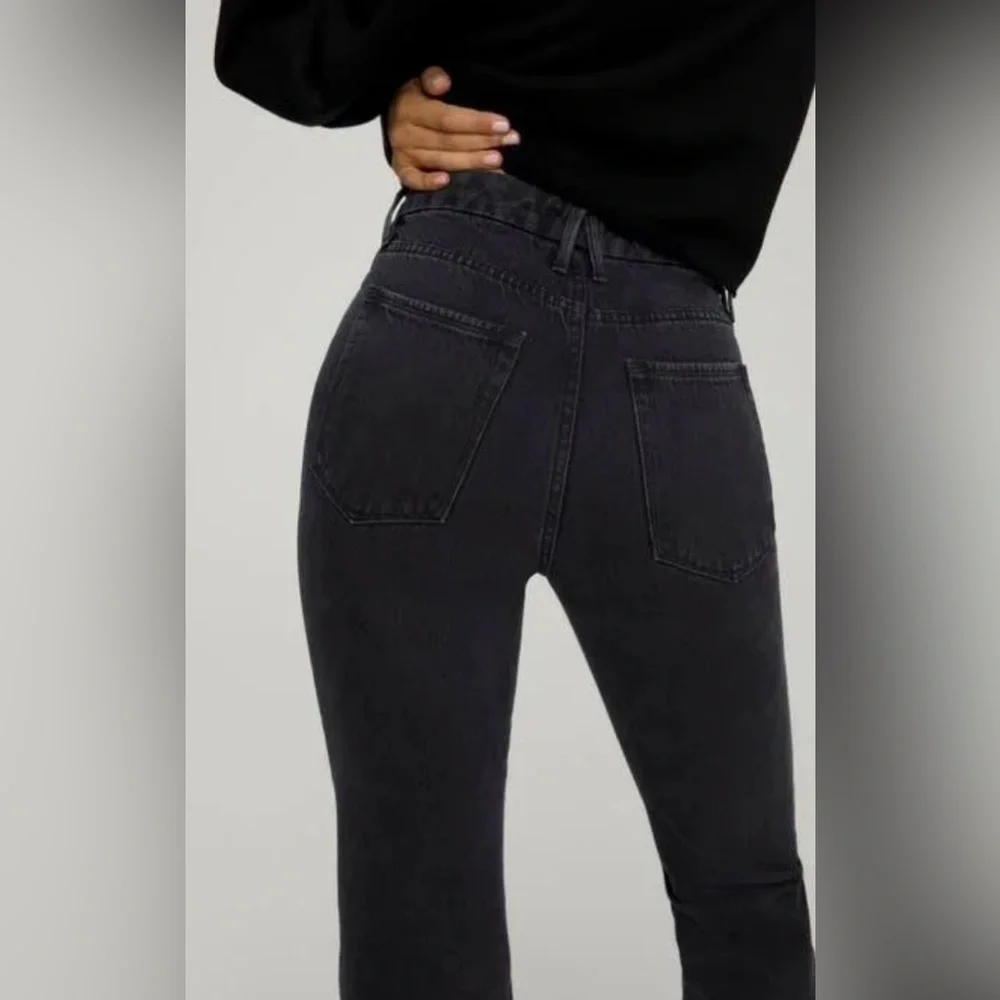 Good American Good Boy Black Jeans With Slit Waistband - Picture 4 of 12